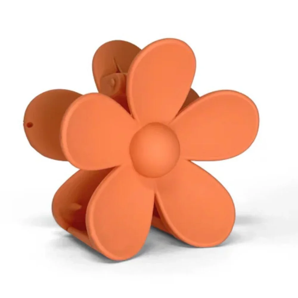 NWT Oversized Flower Power Orange Hair Claw Clip